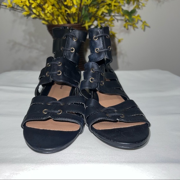 * Michael Antonio Black Gladiator Sandals - Size 8.5 M - Picture 2 of 9